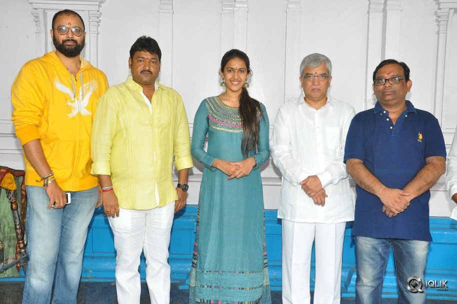 Niharika-Konidela-New-Movie-Launch